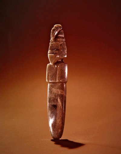 Ave celta de punta afilada, de Guácimo, área de Línea Vieja (jade azul-verde moteado translúcido) de Pre Columbian Pre Columbian